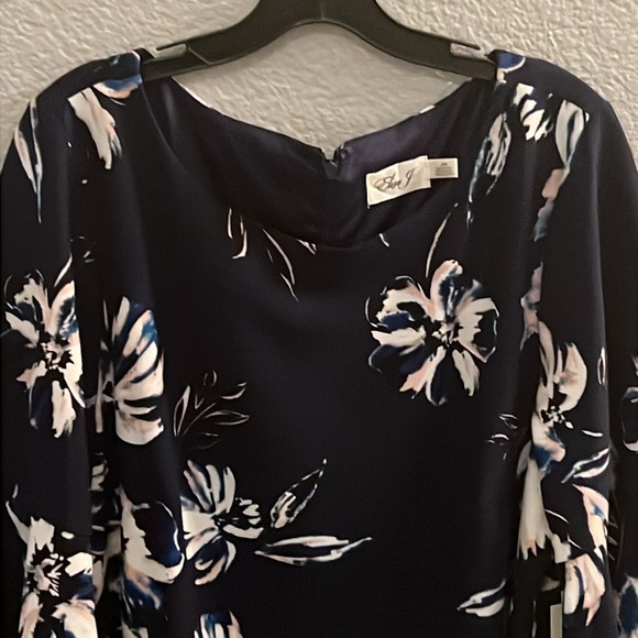 Eliza J Bell Sleeve Blue Floral Dress Size 20W - Picture 4 of 9